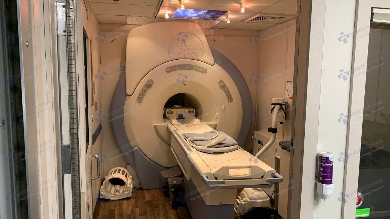 GE signa excite 1.5T scan room